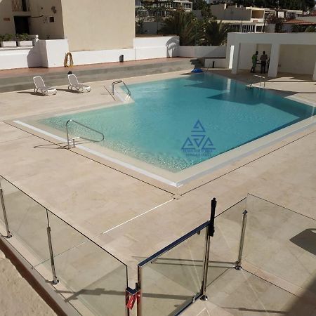 Apartamento Con Terraza Privada En Playa De Las Americas Arona  Exterior foto