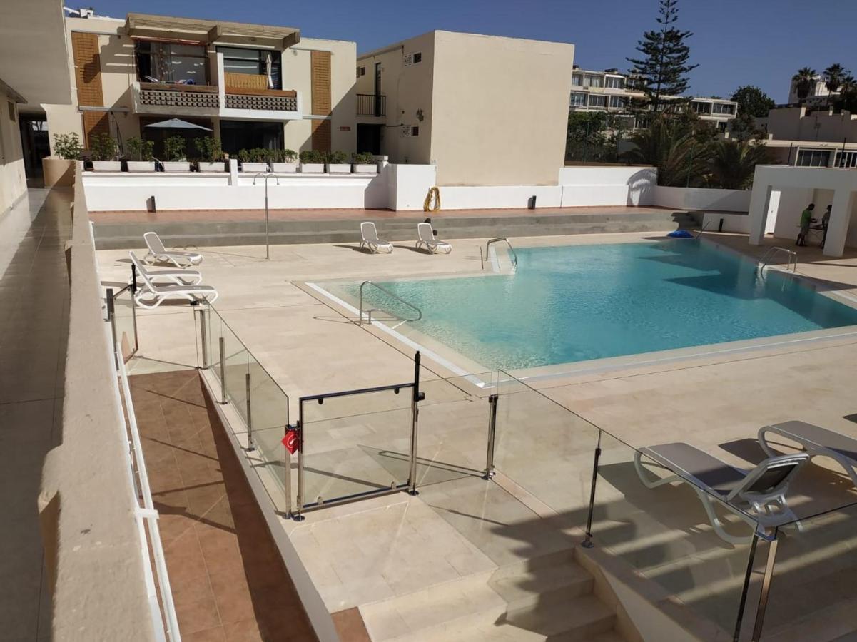Apartamento Con Terraza Privada En Playa De Las Americas Arona  Exterior foto