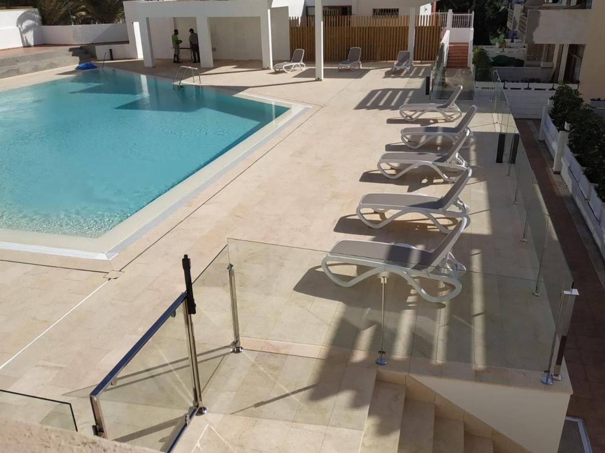 Apartamento Con Terraza Privada En Playa De Las Americas Arona  Exterior foto
