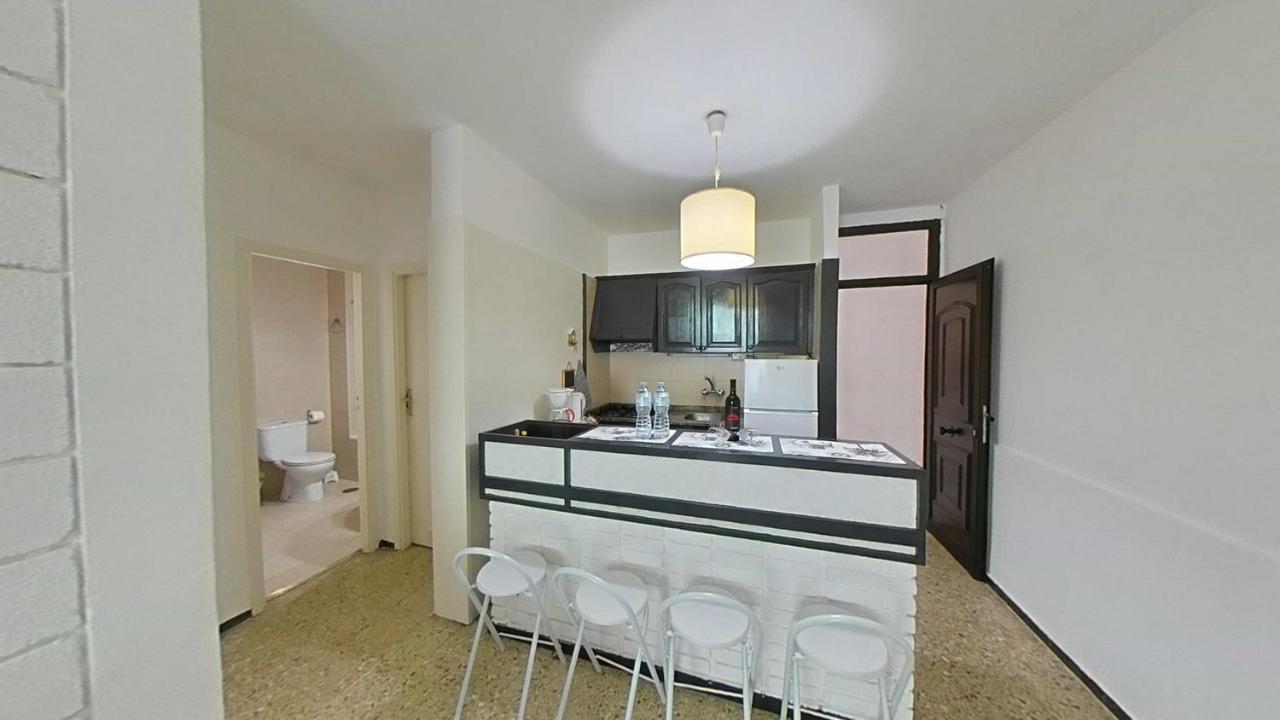 Apartamento Con Terraza Privada En Playa De Las Americas Arona  Exterior foto
