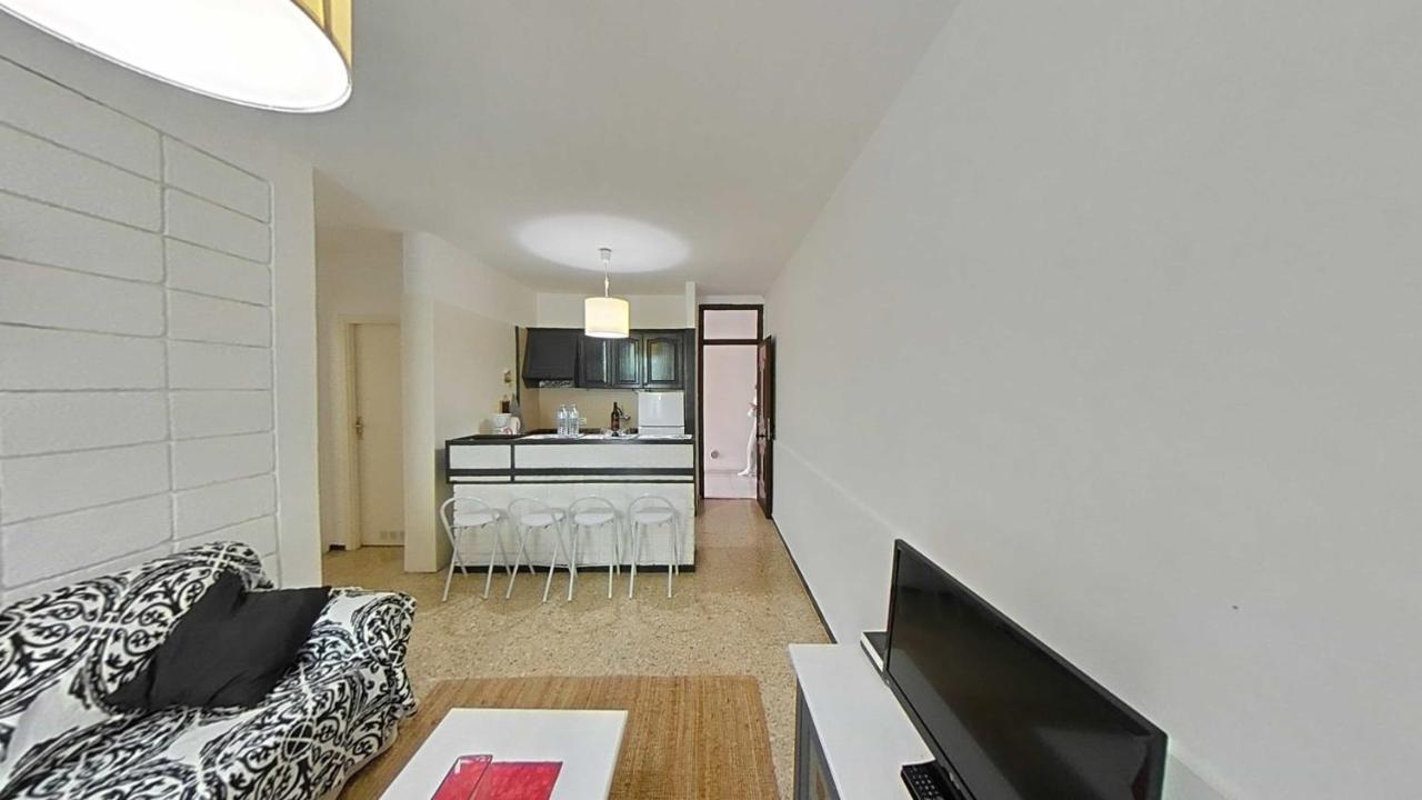 Apartamento Con Terraza Privada En Playa De Las Americas Arona  Exterior foto